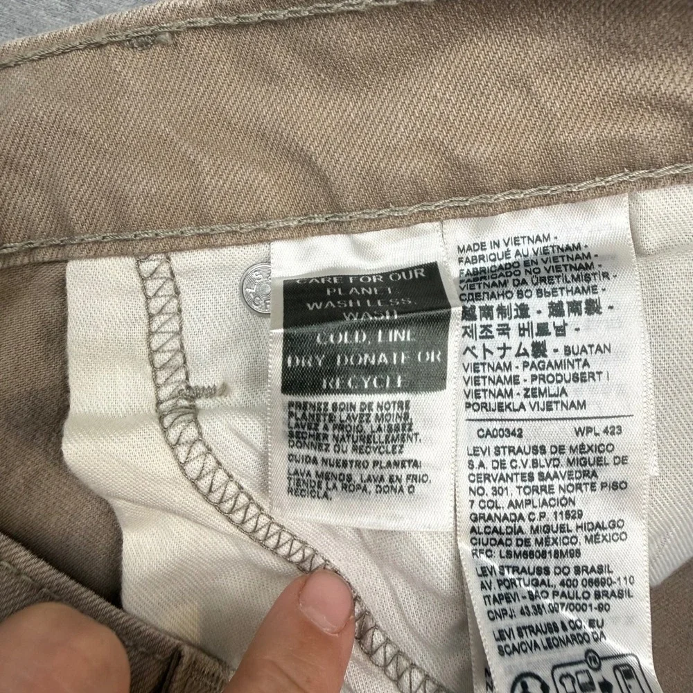 Levis 511 Slim Fit Pants Mens 33x32 Tan Khaki Stretch Cotton 04511-5878
